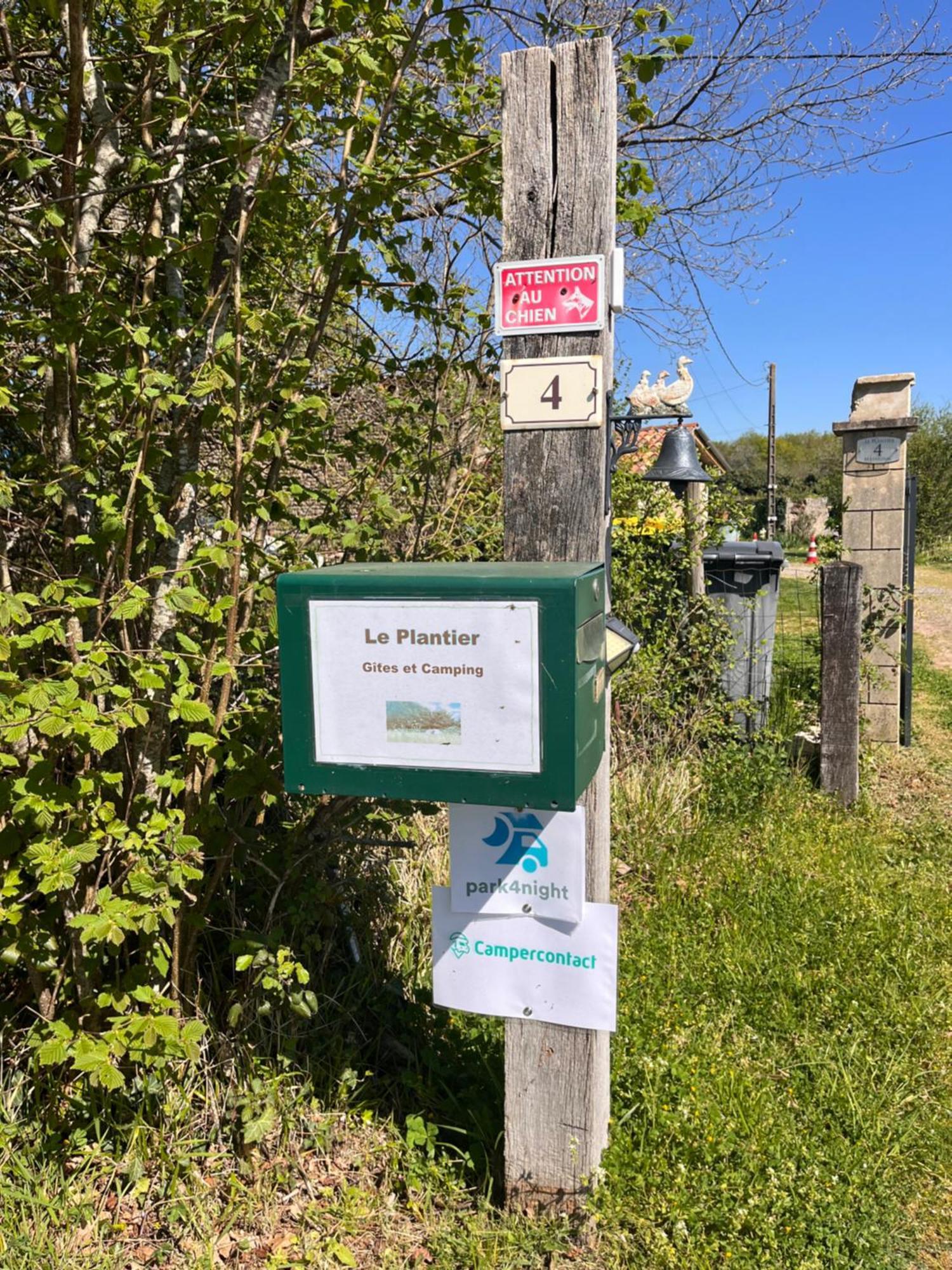 شقة Le Plantier 1 Beaulieu-sur-Sonnette المظهر الخارجي الصورة